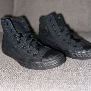 Black Converse
